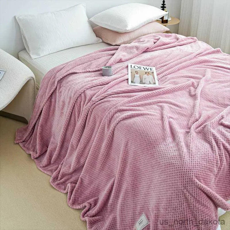 Filtar mjuka filt på sängen fleece för soffa filt för vanlig färgad R230617