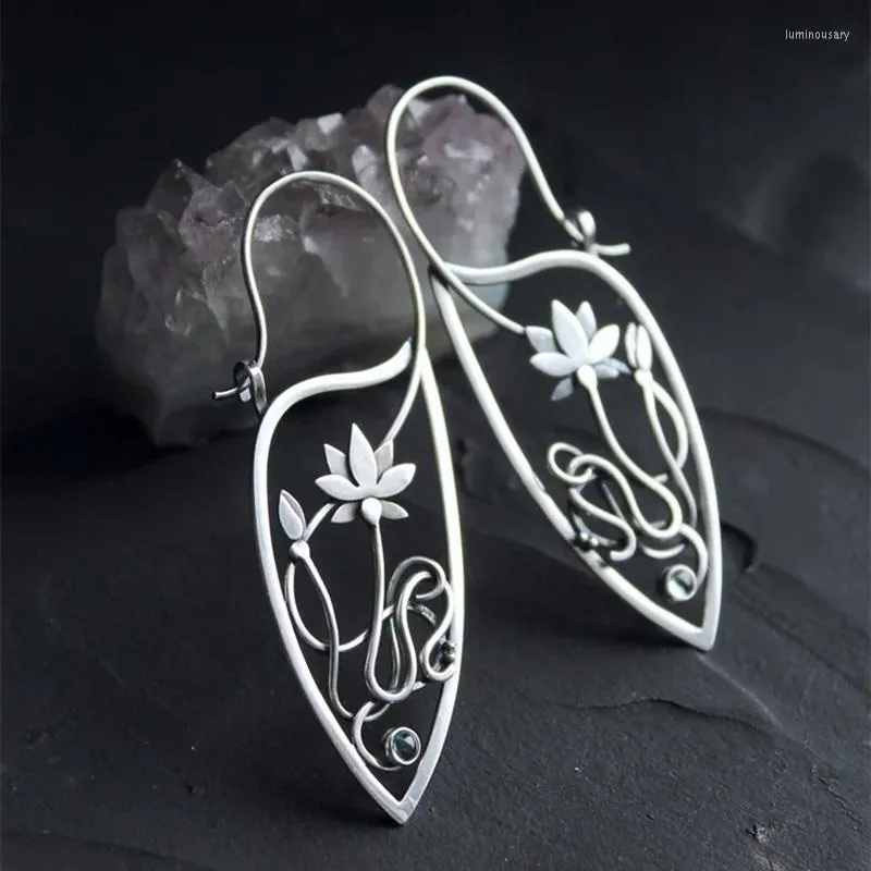 Dingle örhängen vintage trendig mode ihålig metall blomma wrap lotus för kvinnor handcraft smycken