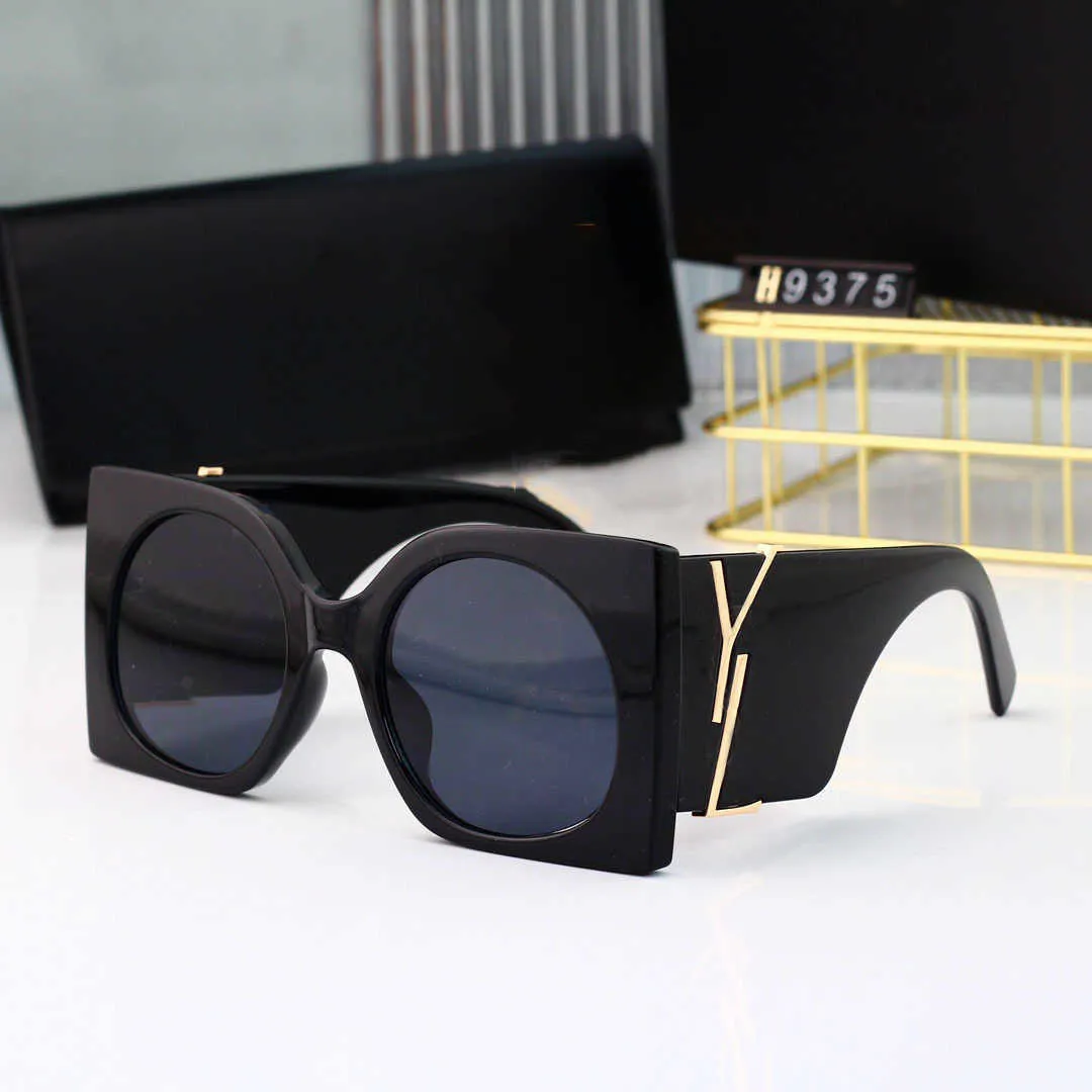 2023 Women Sunglasses Designer Fashion For Men Woman Luxury Metal Vintage Sunglasses Summer Mens Style Square Frameless Sun Glasses Man UV 400 Lens With Box