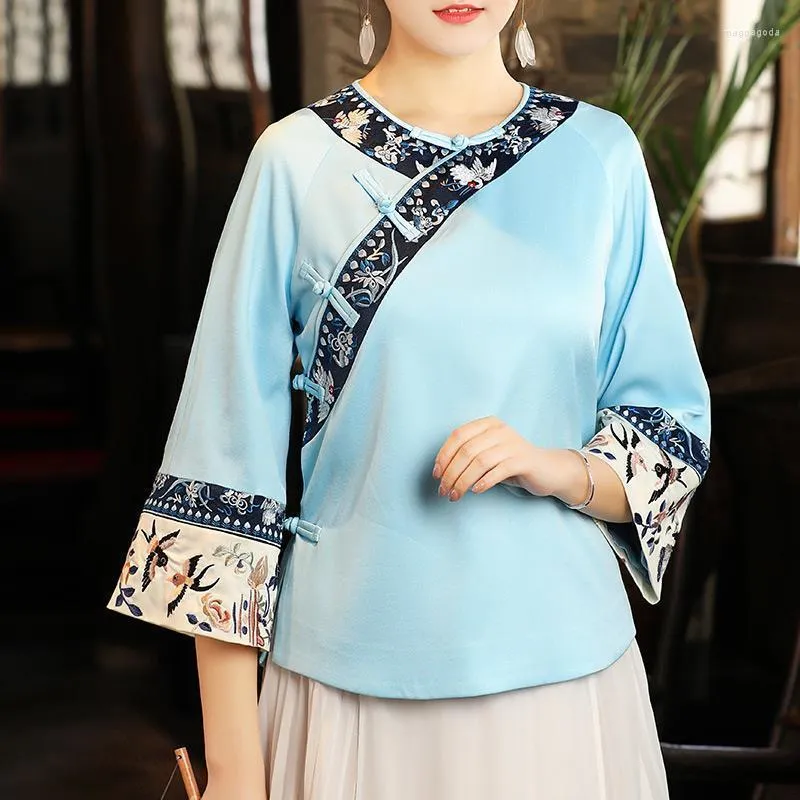 Ethnische Kleidung Cheongsam Frauen Plus Size Tops 2023 Frühling Baumwollmischung Stickerei Traditioneller chinesischer Stil Red Tang Kostüm Qipao Shirts