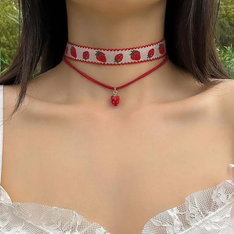 Hänghalsband purui y2k kreativt jordgubbhalsband koreansk sammet röd rep kedja choker för kvinnor smycken krage gata gåvor trendig