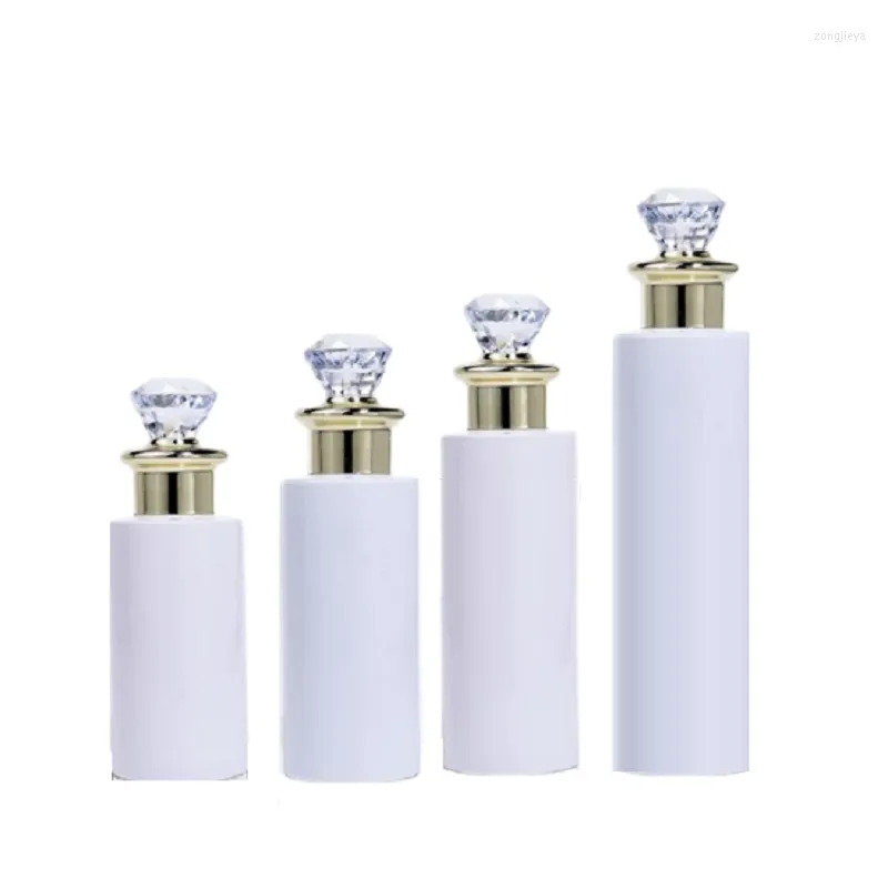 Botellas de almacenamiento Botella de plástico Vacío Blanco Recargable 100ml120m150ml200ml250ml Lujo Oro Diamante Tapa Cosmética Loción Gel de ducha 20 piezas