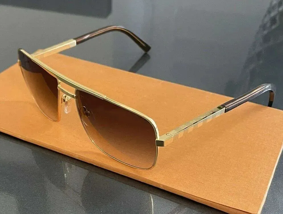 Projektant mody okulary przeciwsłoneczne mężczyzn Klasyczne nastawienie Z0259e Metal Square Frame Popularne retro awangardowe Outdoor UV 400 Ochrona przeciwsłoneczne