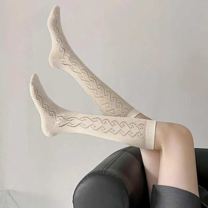 Femmes chaussettes drôle gothique évider dentelle maille résille bas Lingerie été Sexy noir blanc JK Lolita genou haut long collants