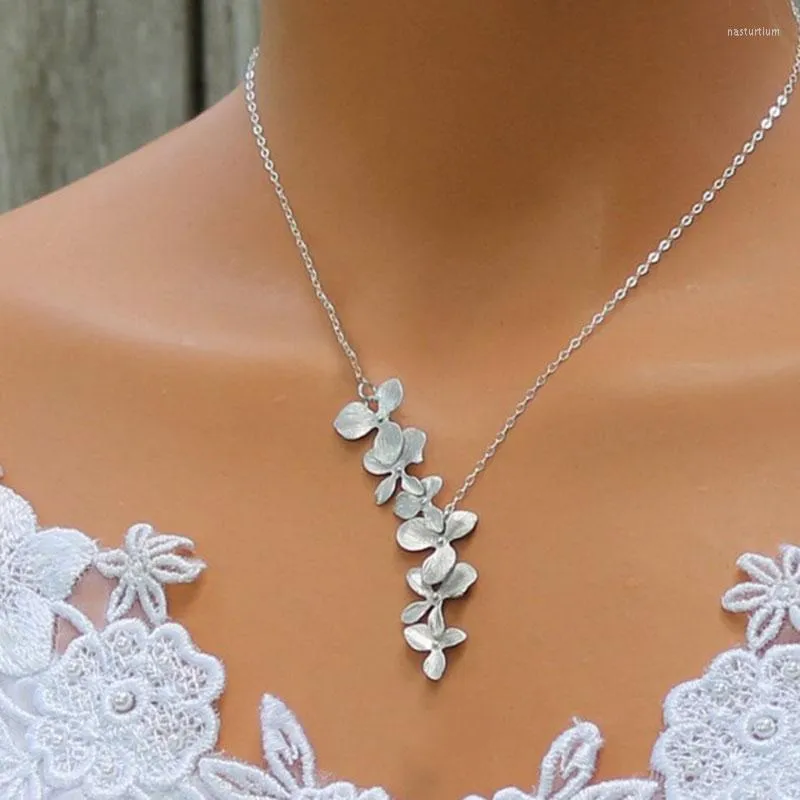 Chaînes exquise feuille fleur clavicule chaîne collier pour mariée mariage bijoux mode à la main fiançailles colliers tour de cou