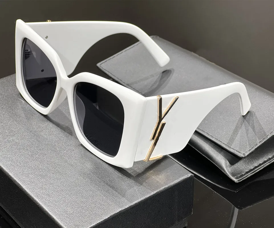 패션 선글라스 디자이너 여성 안경을위한 선글라스 UV 보호 패션 선글라스 편지 캐주얼 안경 상자