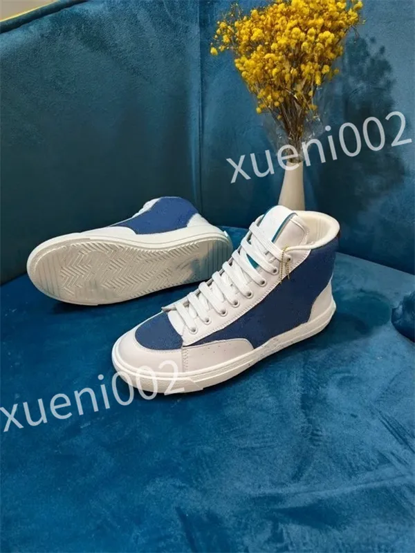 2023 Luxurys Fashion Sneakers baskets chaussures de course chaussures pour femmes et hommes blanc low arrow chaussures de skateboard à lacets taille 35-46