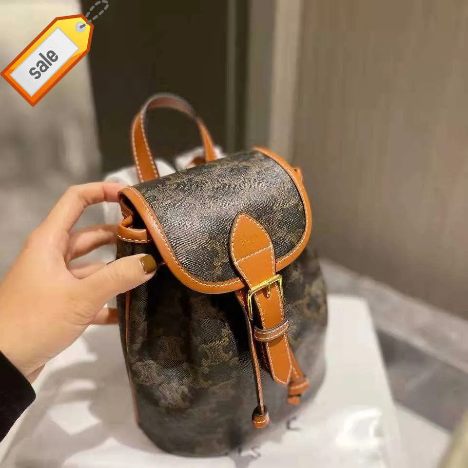 Deluxe Tasarımcı Çantalar Backpack Çanta Yeni Eski ve Çiçek Arka Vintage Klasik Çok İşlevli Çekme Halat Mini Sırt Çantaları Fabrika Doğrudan Satış