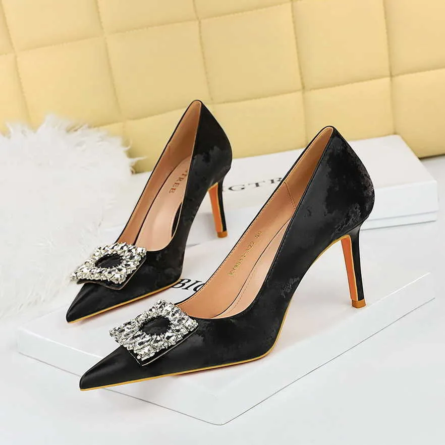 Sapatos formais cheap femininos