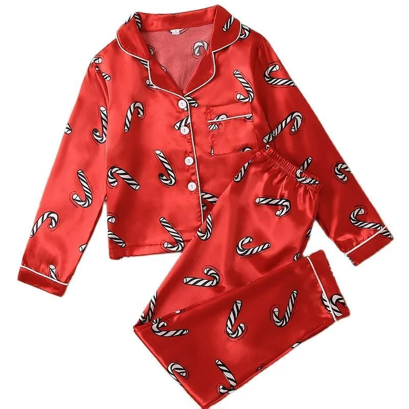 Семейные подходящие наряды рождественская одежда набор ParentChild Осень Сплошная полоса имитация Silk Pajama Mother Kids 2023 230619