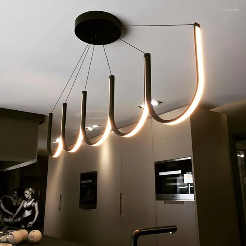 Lampade a sospensione Nordic Modern Model Room Bancone bar Reception Camera da letto per il tempo libero Lampadario ristorante creativo