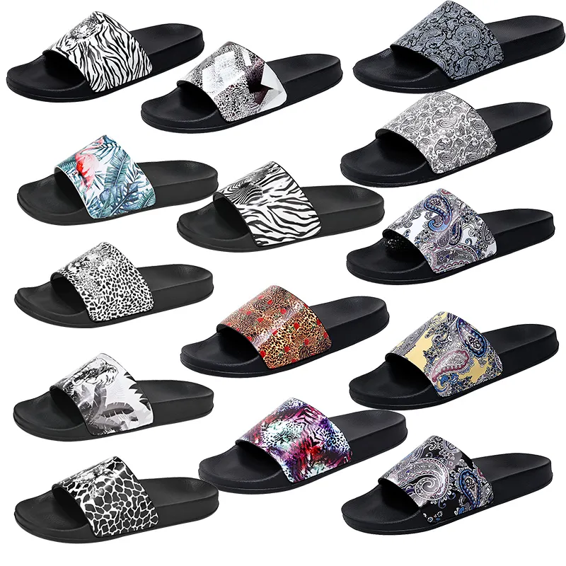 Projektant Slipper Men Rubber Anti-Slip Floral Slide Luksusowe sandały zwierzę drukowane na plaży Summer Suppers Płaski łazienka Buty domowe Kapcie Rozmiar 38-46