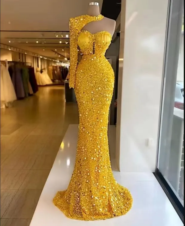 Arapça sarı balo elbisesi bir omuz aso Ebi altın lüks ışıltılı gece elbiseler boncuklu payetler balo elbiseleri tüy resmi parti ikinci resepsiyon parlak önlük