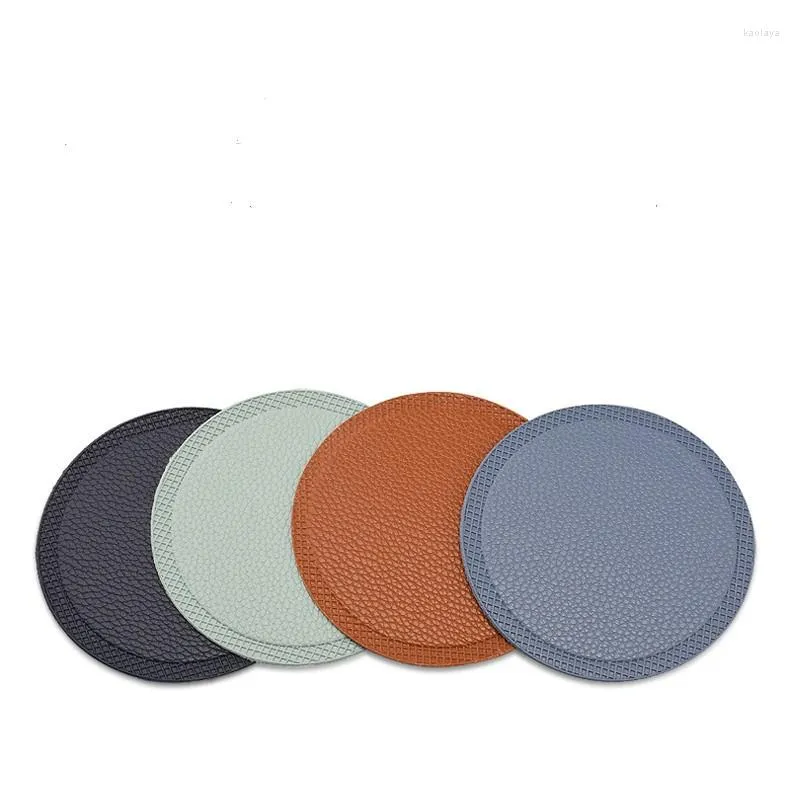 Bordmattor Oval Pu Leather Cup Mat Waterproof Heat-isolerad Pad Black Blue Drink Holder Desktop Decoration 4PC/Lot