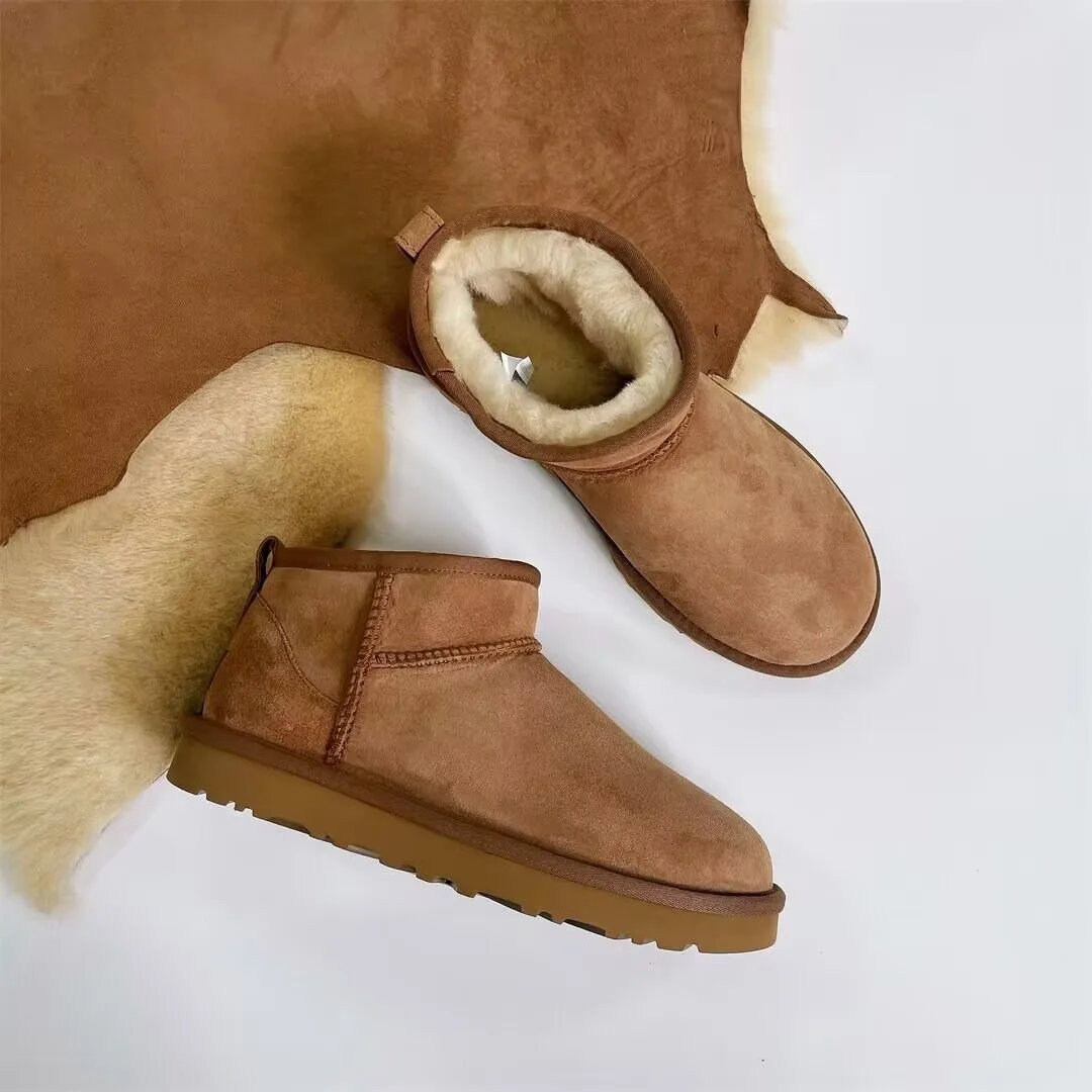 Women Winter Tasman tofflor Ultra Mini Boots Designer Australiska korta snöstövlar för män Real Leather Warm Ankle Fur Booties Luxurious Shoe EU 35-43