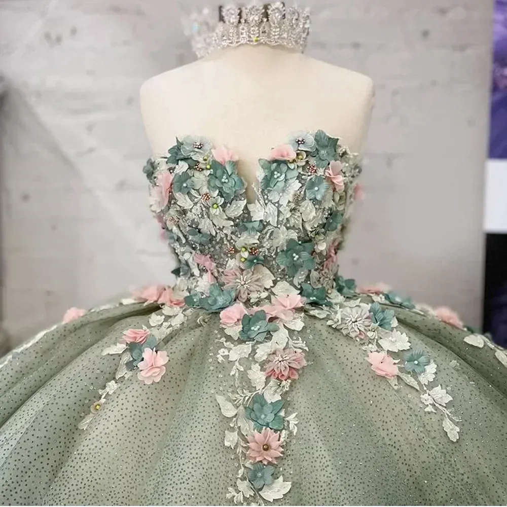 薄緑 スリップドレス 高品質！ ウェディングドレス薄緑色 レース刺繍 ファスナー