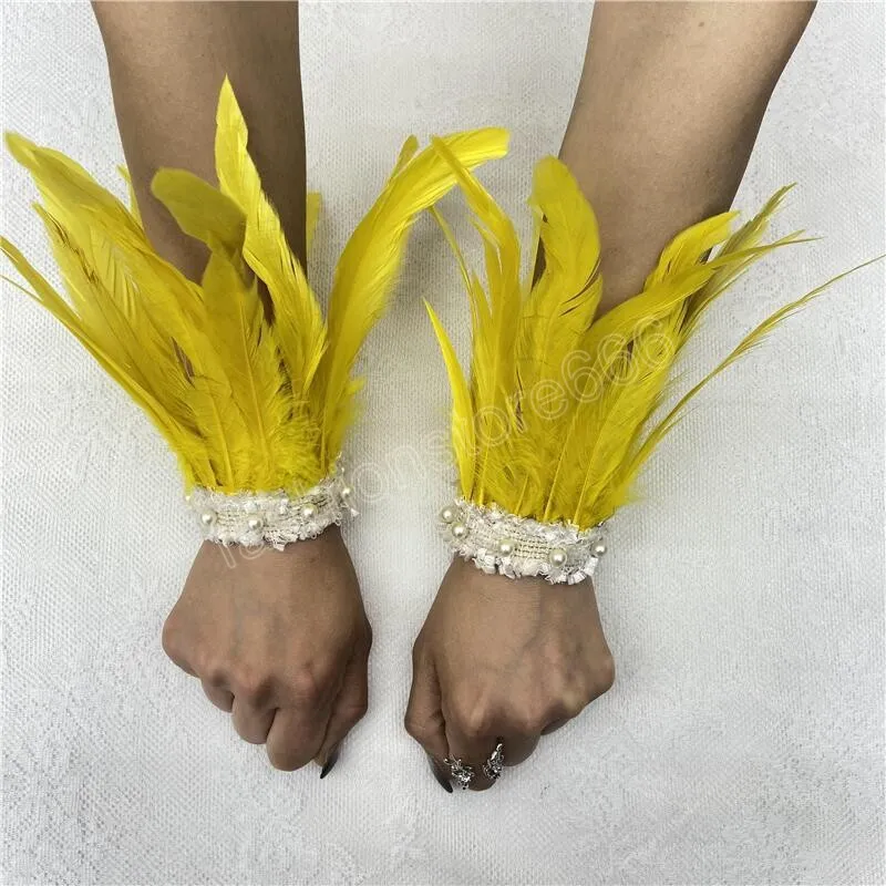 CABODYALS 1 par de Guantes de Plumas de Encaje Negro con Alas de Ángel Florales, Brazalete de Malla Gótica, Manga de Brazo de Bruja de Cisne para Mujeres, Accesorios de Disfraz para CABODYALS 1 par de Guantes de Plumas de Encaje Negro con Alas de Ángel Florales, Brazalete de Malla Gótica, Manga de Brazo de Bruja de Cisne para Mujeres, Accesorios de Disfraz para