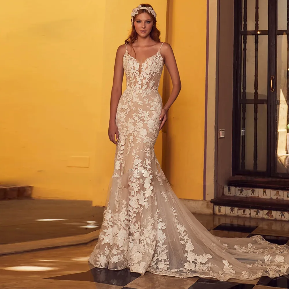 Elegant Spaghetti Strap Wedding Dress: Glitter Sequin Lace Mermaid
