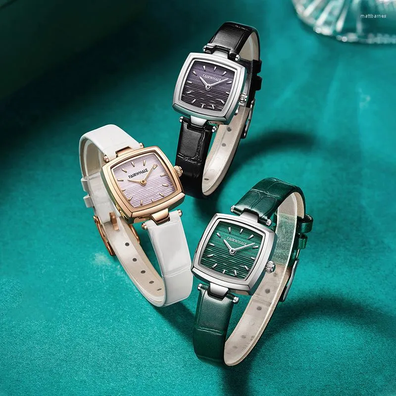 Нарученные часы Марк Fairwhale Lady Lady кожаные наручные часы Площадь винтажные элегантные Quartz Watch Женские водонепроницаемые часы роскошные