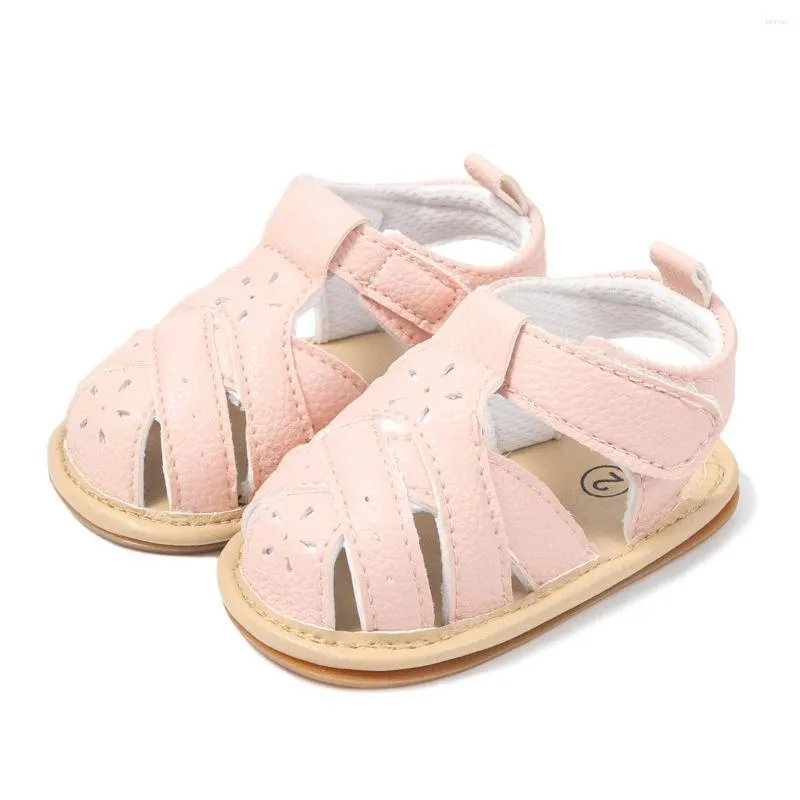 Första Walkers Summer Cross Rom Style läder Baby Boys Sandaler födda avslappnade skor skor
