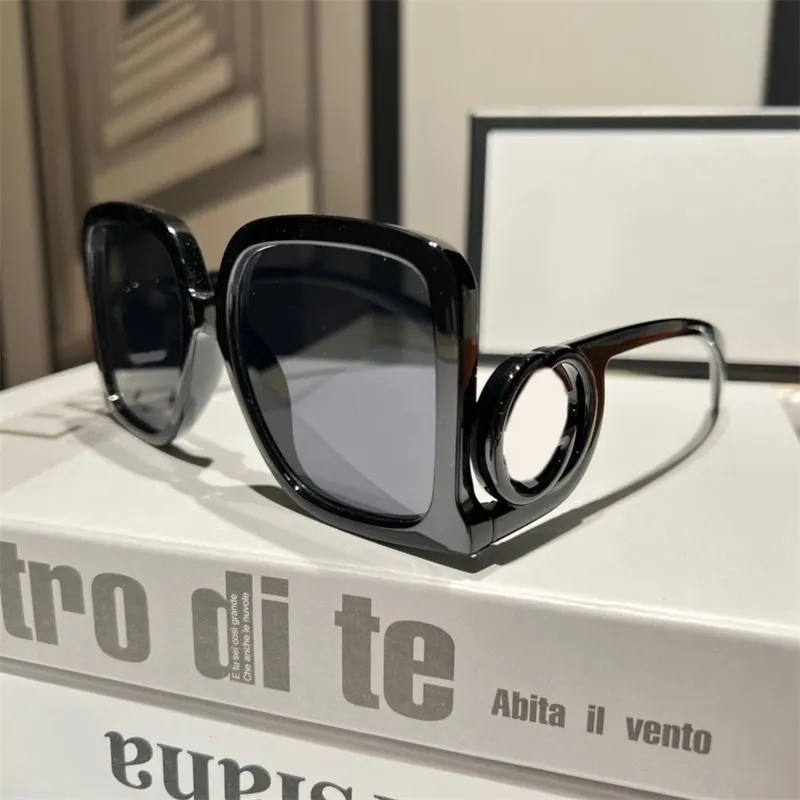 Occhiali da sole da donna Acetato Telaio Men occhiali da sole Protezione UV Guida Sun Shade Green Black Lunette Homme Occhiali da sole polarizzati Shopping Street Shopping PJ071 C23