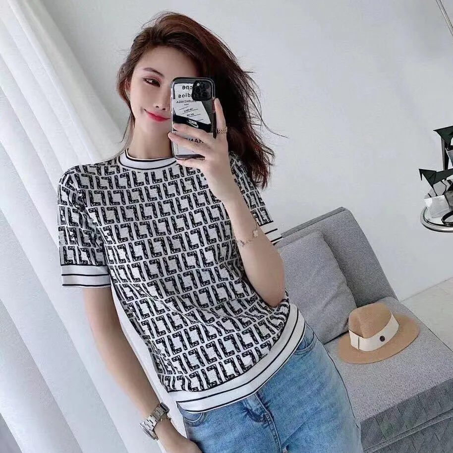 2023Designer new high quality women's knit & dress temperament full with crewneck full F letter T-shirt ice silk small shirt thin jacquard knit top T-shirt