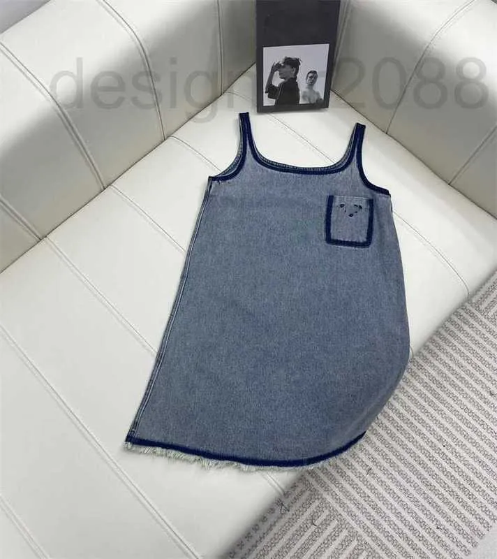 Grundläggande casual klänningar designer sommar ny kändis stil söt temperament rå kant denim tank top klänning kvinnor z3a7