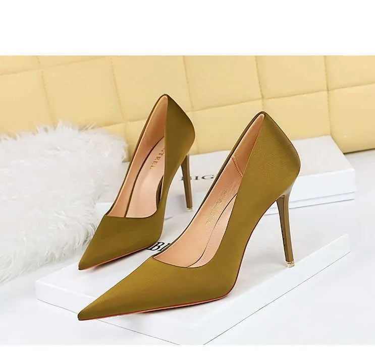 2023 Sexy Black High Heel Pumps Party Pumps For Women Fashionable