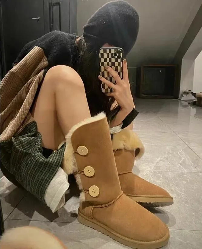 Australia Classic Snow Boots Womens Three Buttons Long Boots Thick