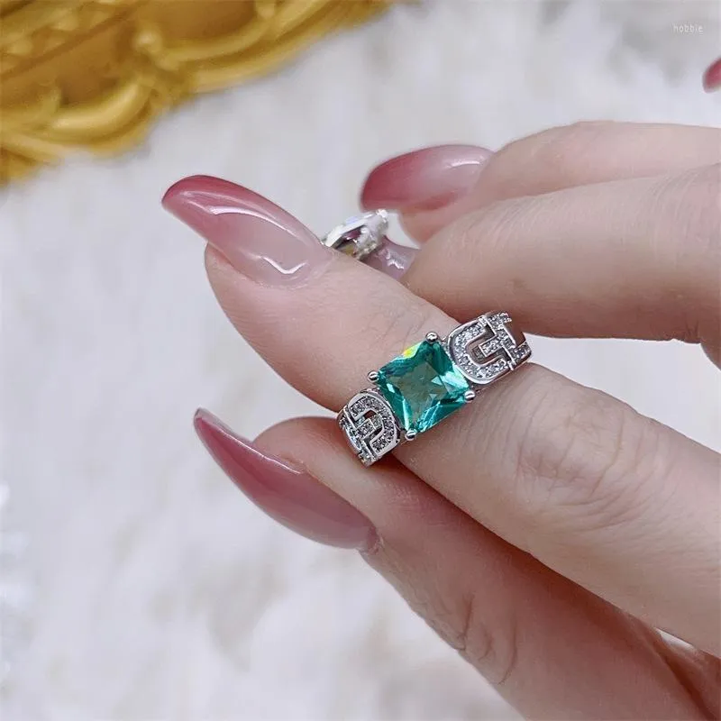 Cluster Rings Delicate Retro Emerald Ring For Women Square Zircon Adjustable Full Diamond Personalized Fashion Jewelry Wedding Party Gift