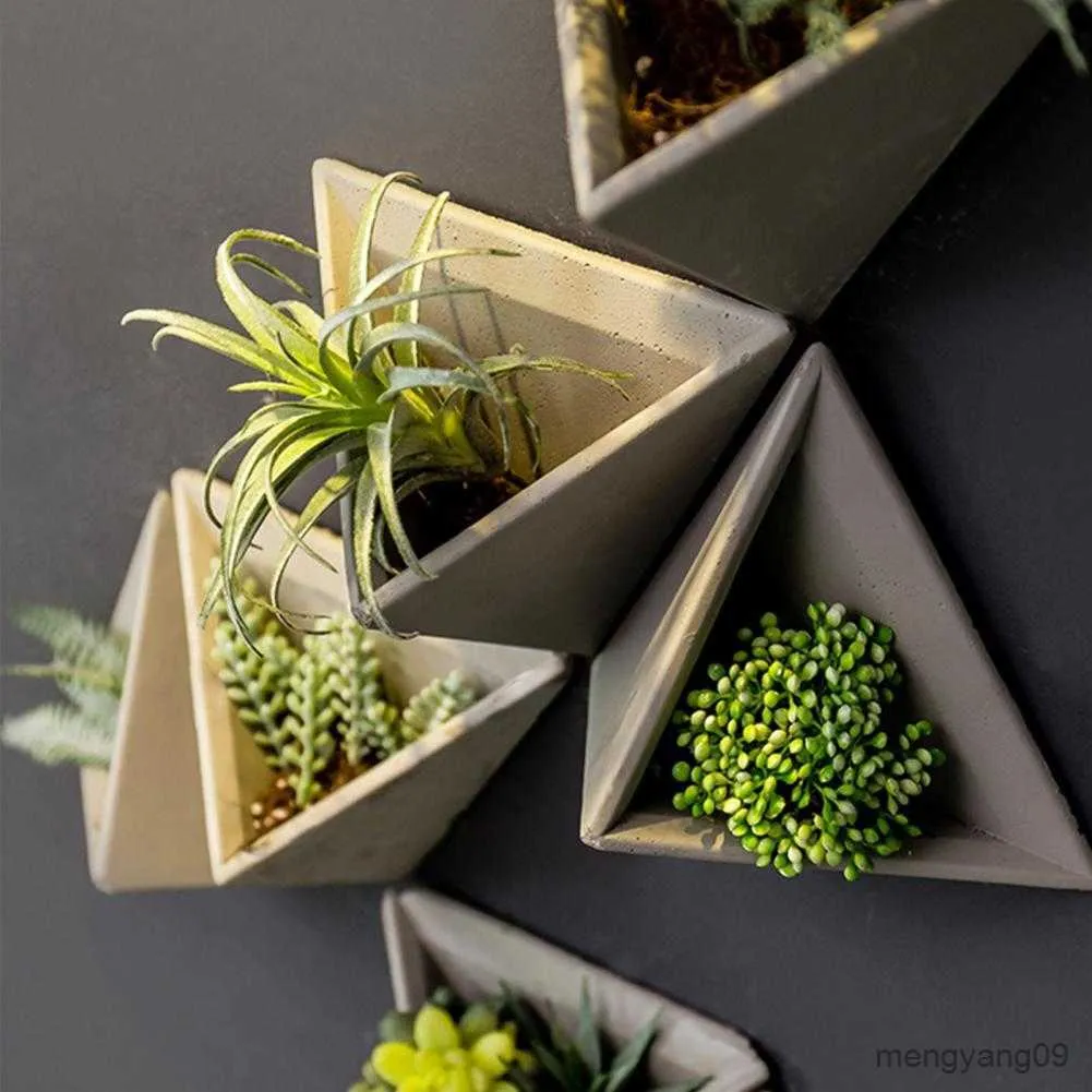 Planters Pots 1 Set Wall-mounted Retro Triangle Wall Plant Pot Cement Flower Arrangement Hanging Flowerpot Patio Decor Flower Arrangement Cont R230620