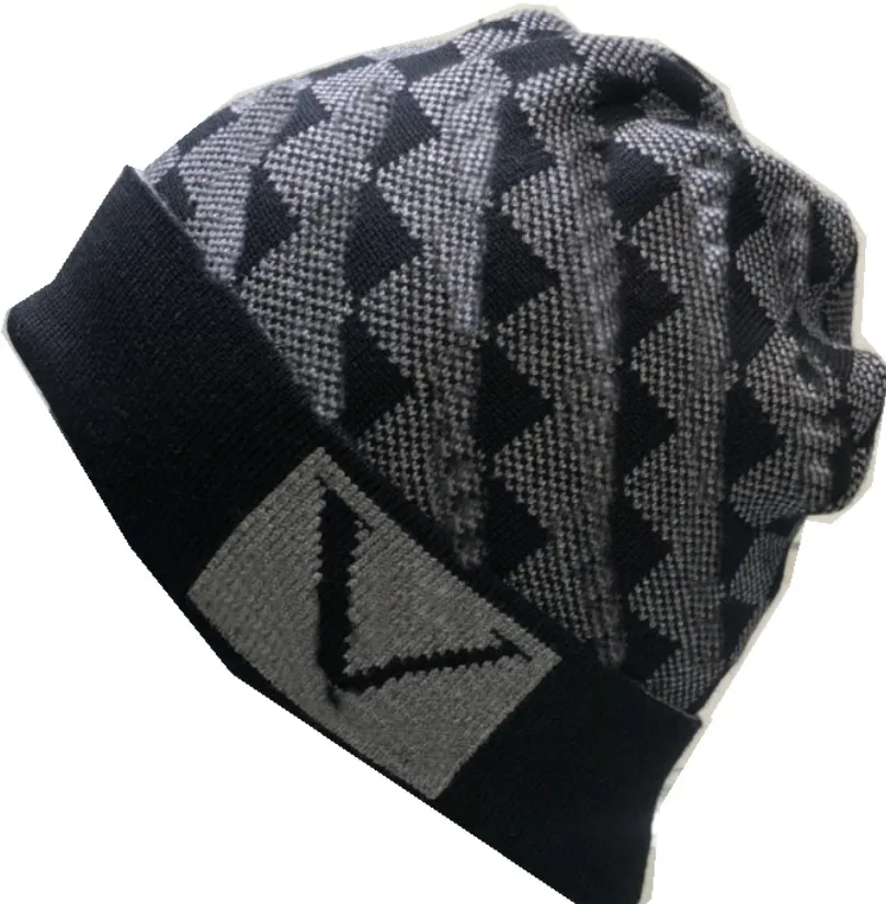 Ball Caps Designer Mens and womens beanie fallwinter thermal knit hats men women pink red black classic style With box high quality triangle 5 Colors Hat