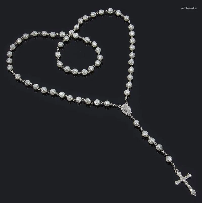 Pendanthalsband 8mm White Rose Rosary Plastic Pärlor Långkedja DIY för kvinnor Jesus Kristus Kors ANDENT MODE NECKLACE SMYELLT