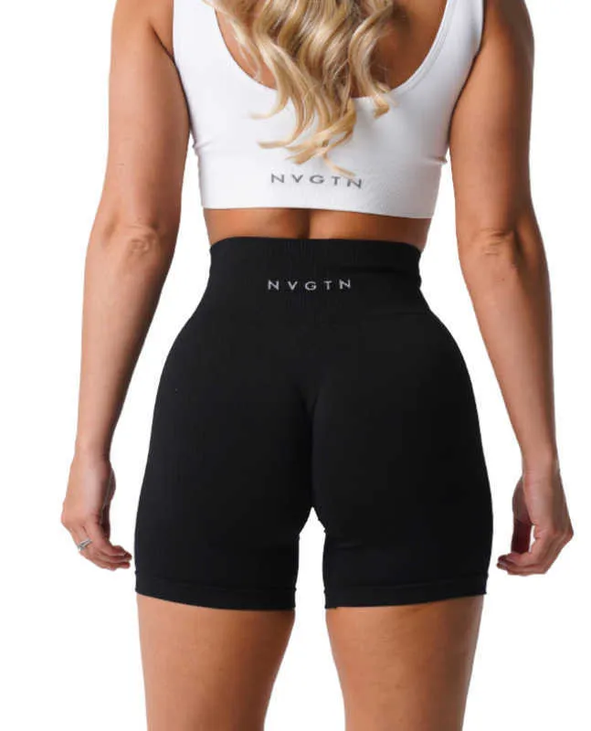 2023 nouvelles tenues de yoga Spandex solides sans couture Shorts femmes doux collants d'entraînement pantalons vêtements de sport