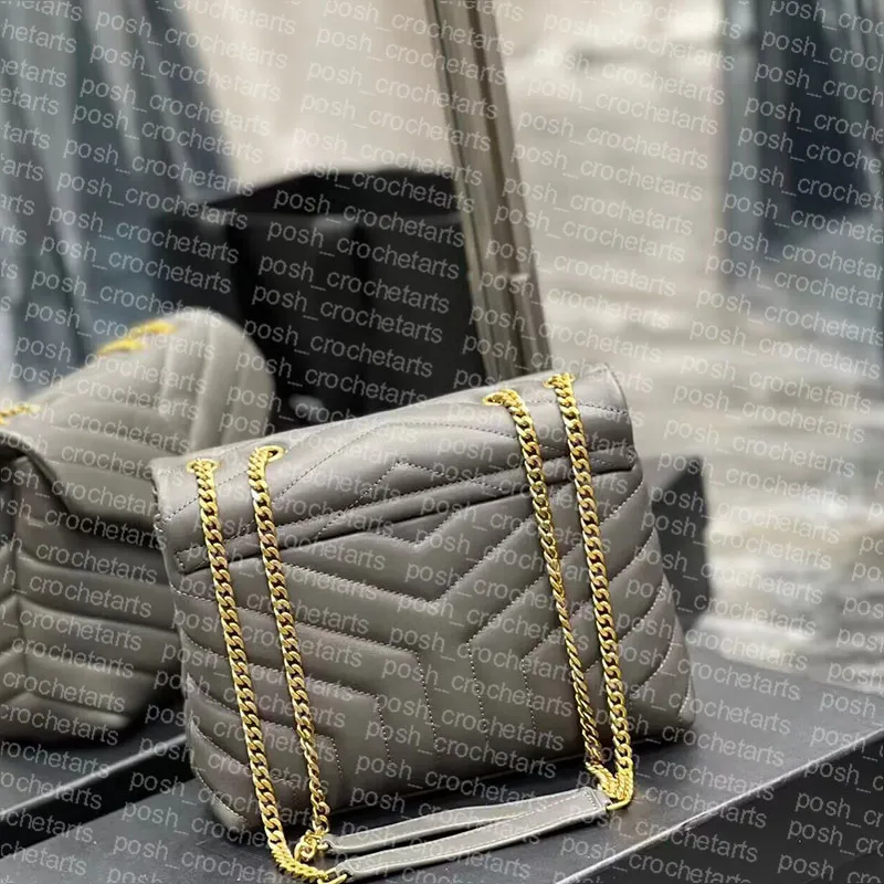 Womens Calfskin Leather Quilted Shoulder Bag, Flap Style