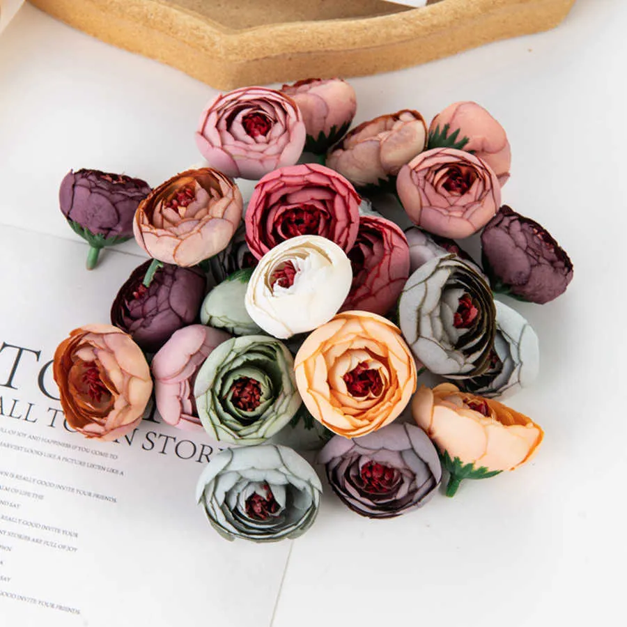 Suszone kwiaty sztuczne na ślub 100pcs jedwabna herbata róże głowa home dekoracje do domu świąteczne girland materiały rzemieślnicze