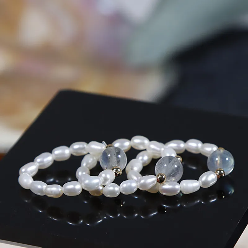 Mondstein Ring mit natürlichen Süßwasserperlen, Goldperlen, elastischer Labradorit-Ring für Damen-Modeschmuck