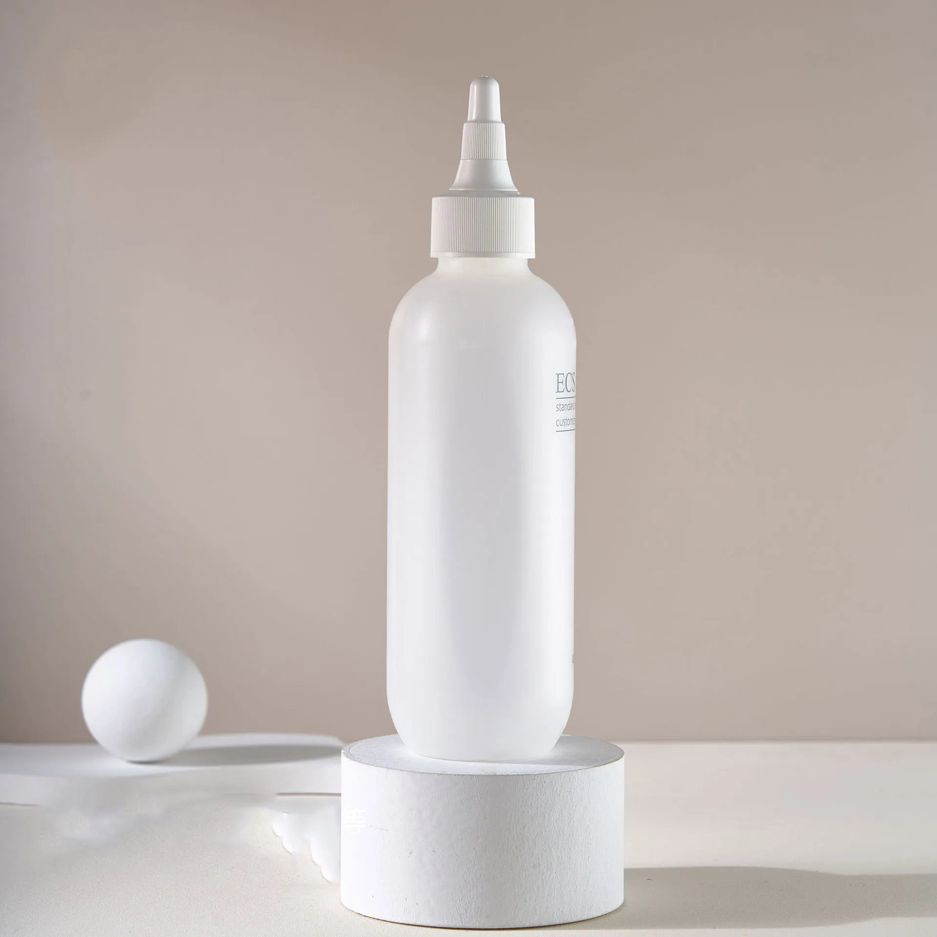 50 ml 100 ml 150 ml 200 ml naaldvormige slang PE plastic fles cosmetica toner serum lotion extrusie flessen