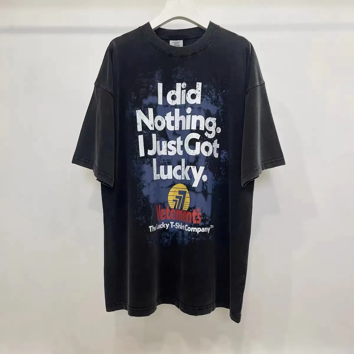 VTM Designer Washable Old Printed T Shirt Lober Lucky Slagord Kort ärm