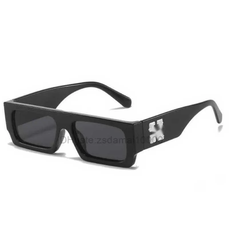 Offs Luxe Cadres Mode Lunettes de Soleil Style Carré Marque Lunettes de Soleil Flèche x Noir Cadre Lunettes Tendance Lunettes de Soleil Lumineux Sports Voyage Sunglasse Yk88 MZHT