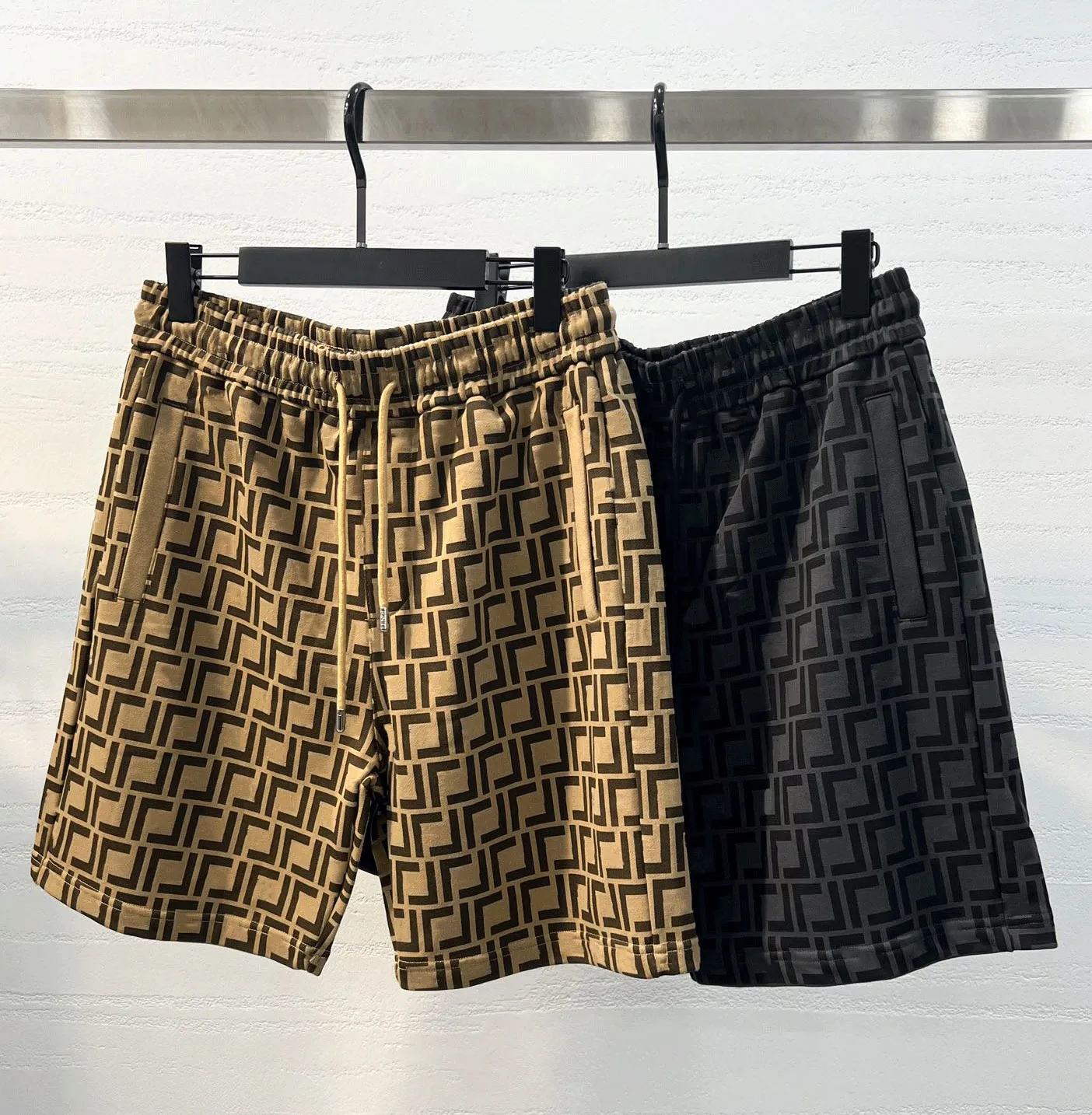 Designer-Herren-Shorts, Strand-Shorts, Sommer-Shorts für Herren und Damen, modischer Buchstabe-F-Aufdruck, schnell trocknende Badebekleidung, Herren-Badeshorts mit gefütterter Badehose