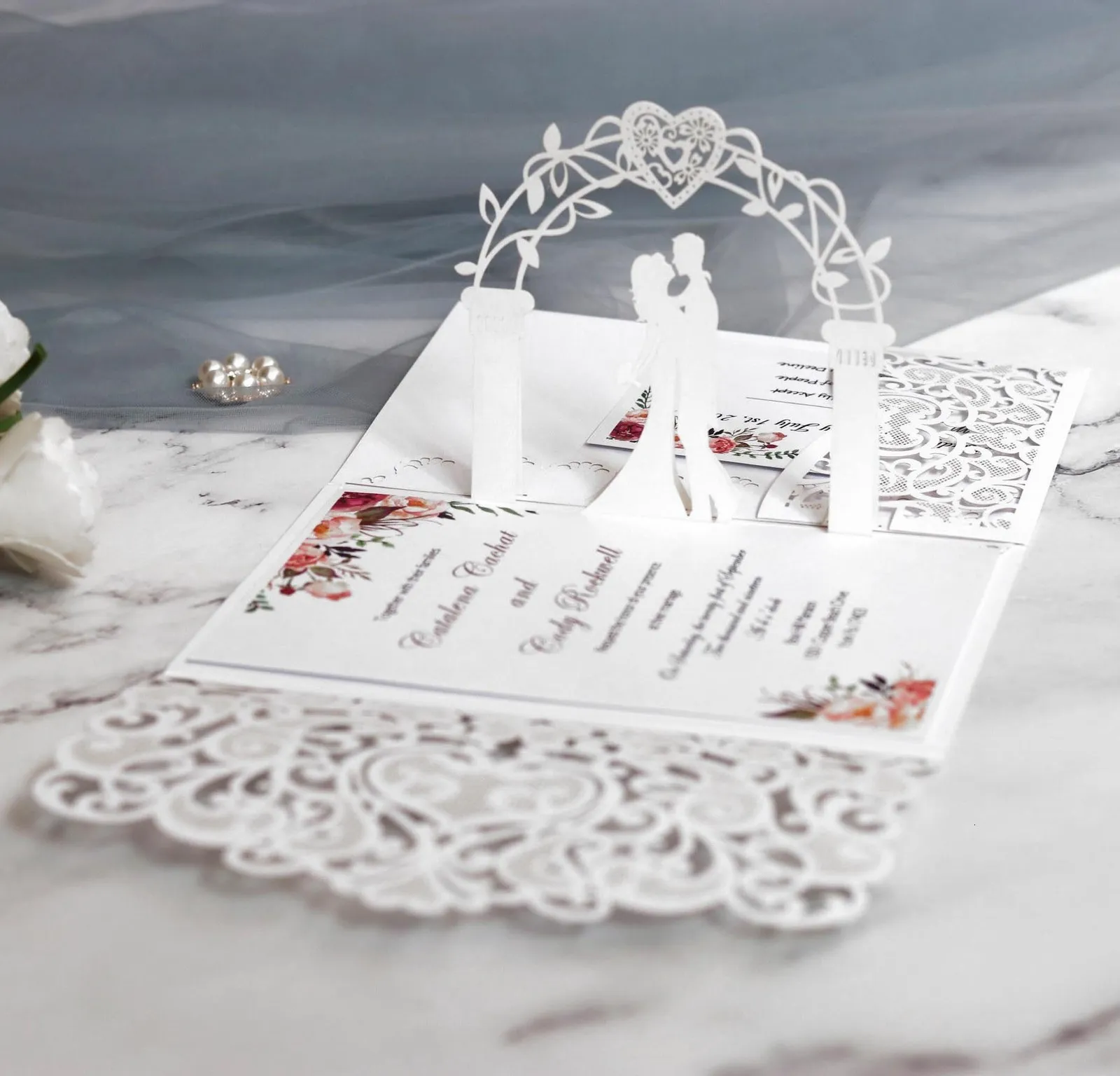 Other Event Party Supplies 10Pcs European Laser Cut Wedding Invitations Card 3D Tri Fold Lace Heart Elegant Greeting Cards Favors Decoration 230620