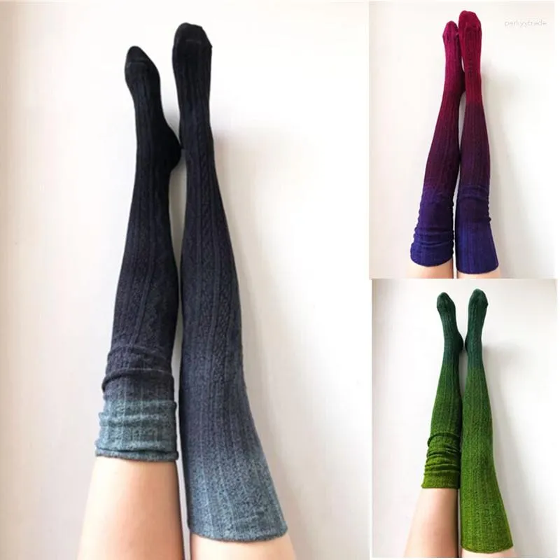 Chaussettes femmes bas tricotés femmes dégradé de couleur Long Tube bas de laine pour vin rouge/vert/gris