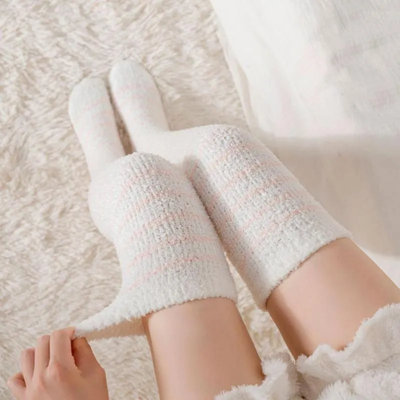 Women Socks 1 Pair Coral Fleece Stockings Thigh High Plush Thermal Autumn Winter Long Tube Meias Over-the-knee