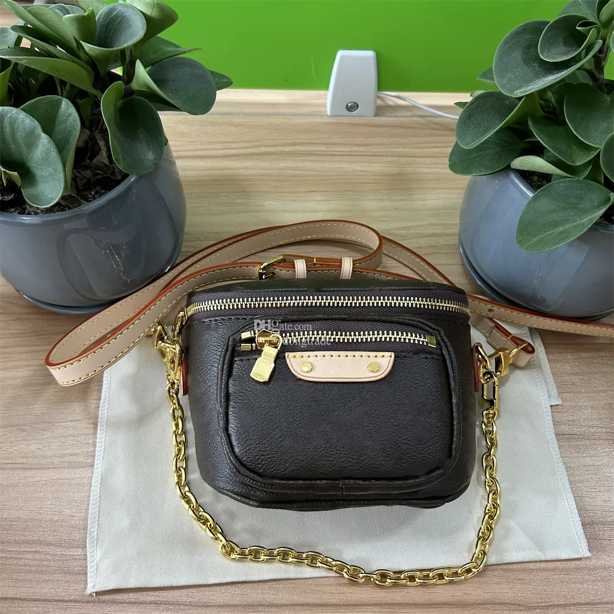 Accessories for clearance purses and handbags