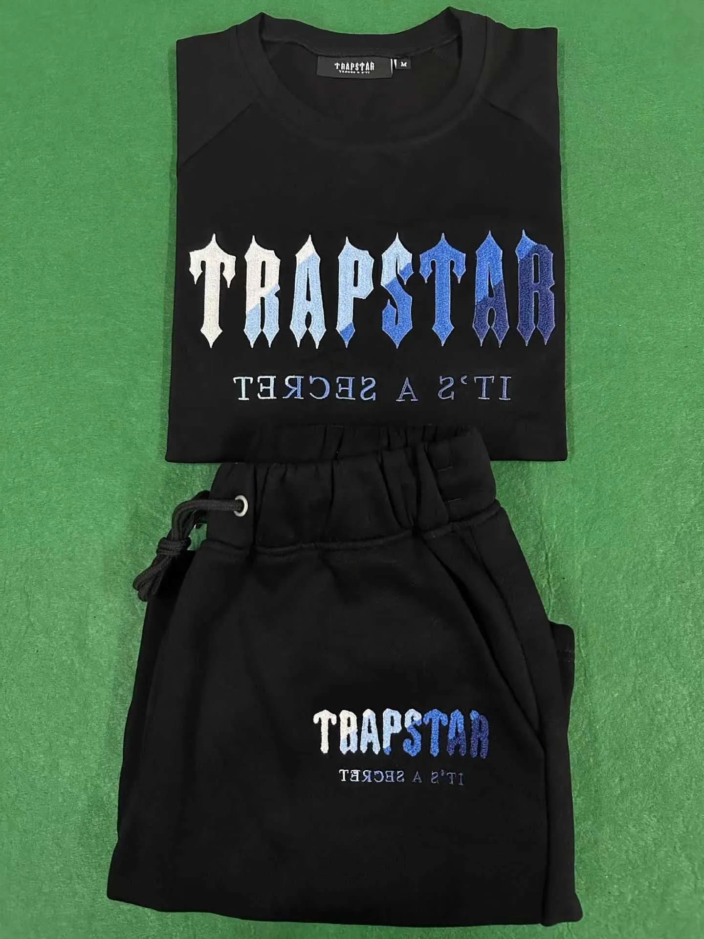 Trapstar Sets: T-Shirts & Shorts for Dropshippers