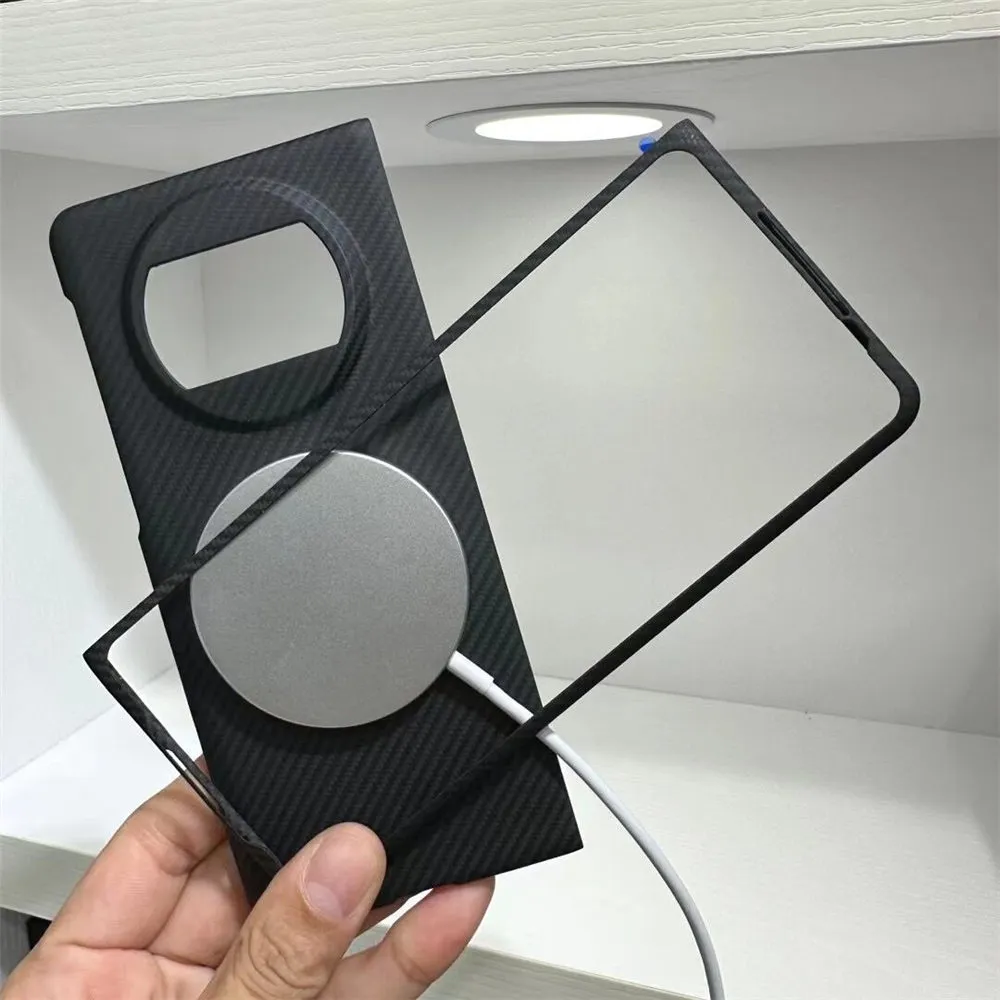 Custodia sottile magnetica in aramide in vera fibra di carbonio per Huawei Mate X3 Cover posteriore con armatura opaca