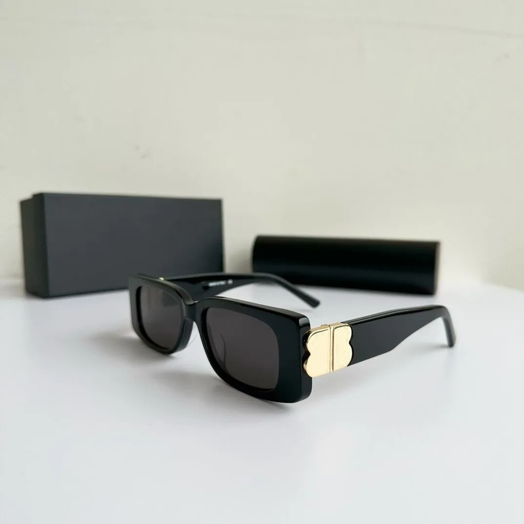 مستطيلات فاخرة النظارات الشمسية للنساء للأزياء النسائية العلامة التجارية Deisnger Full Frame UV400 Lens Summer Style Square BB أعلى جودة تأتي مع العلبة 0096 0095