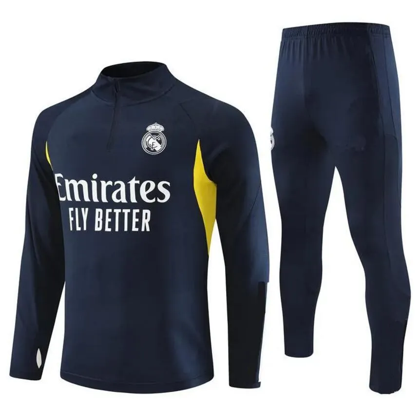 Boys football best sale training tracksuit