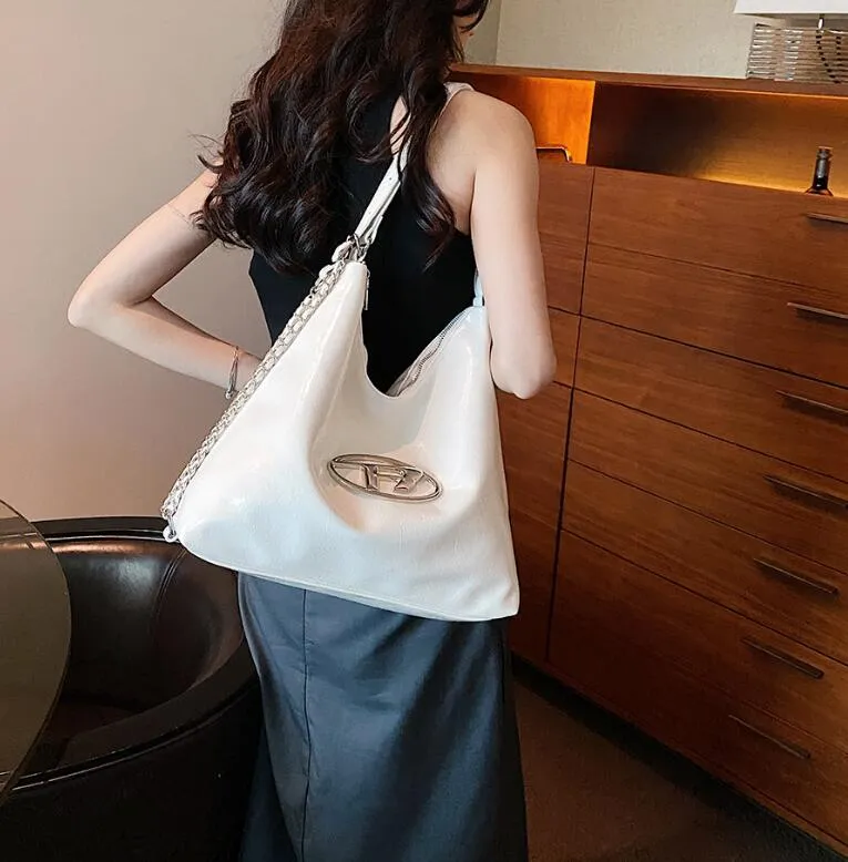 1058M Women Luxurys Designers Bags Crossbody High Quality Handbags Womens Purses Shoulder Shopping Totes Bag